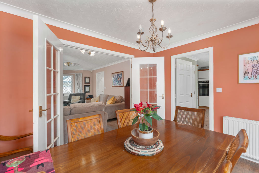 Astrop Gardens Kings Sutton